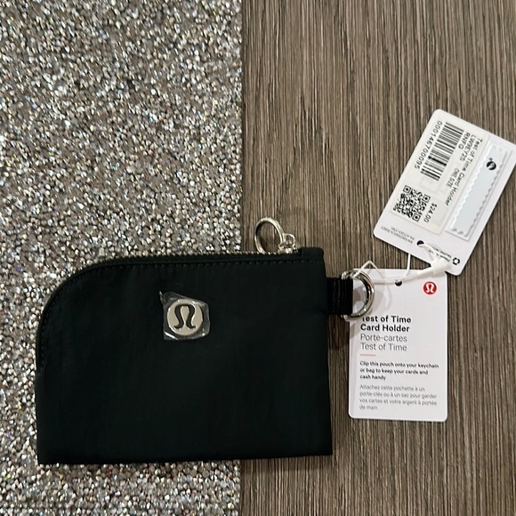 lululemon athletica Other - Lululemon Test of Time Card Holder NWT RAINFOREST BLACK/GREEN Unisex